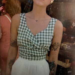 NWOT Linenfox Green Gingham Wrap Linen Top